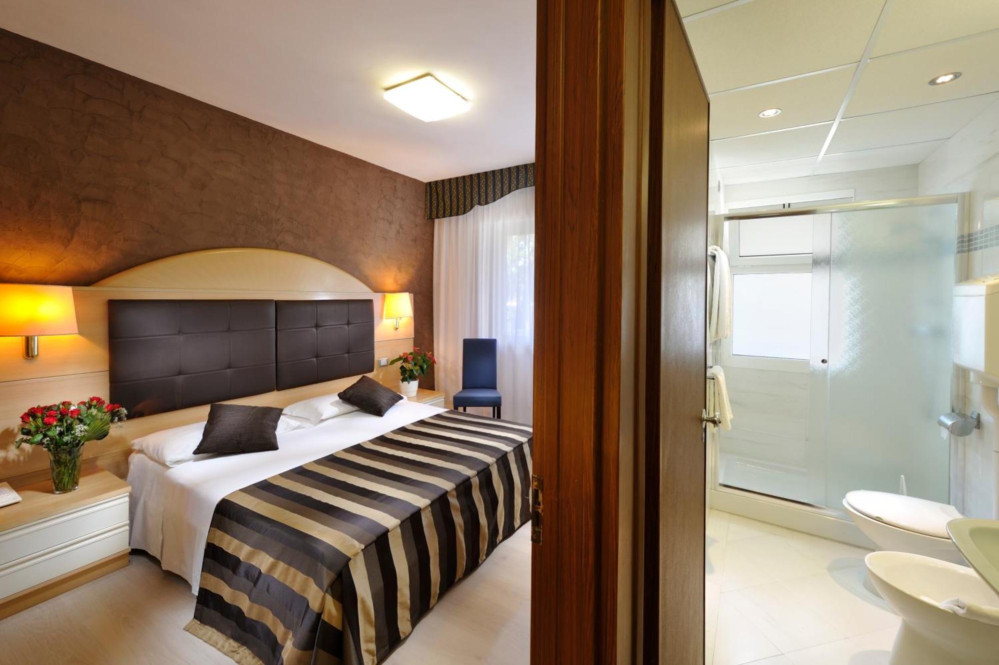 Hotel Eros Линьяно-Саббьядоро Экстерьер фото