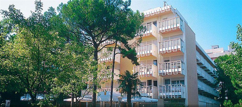 Hotel Eros Линьяно-Саббьядоро Экстерьер фото